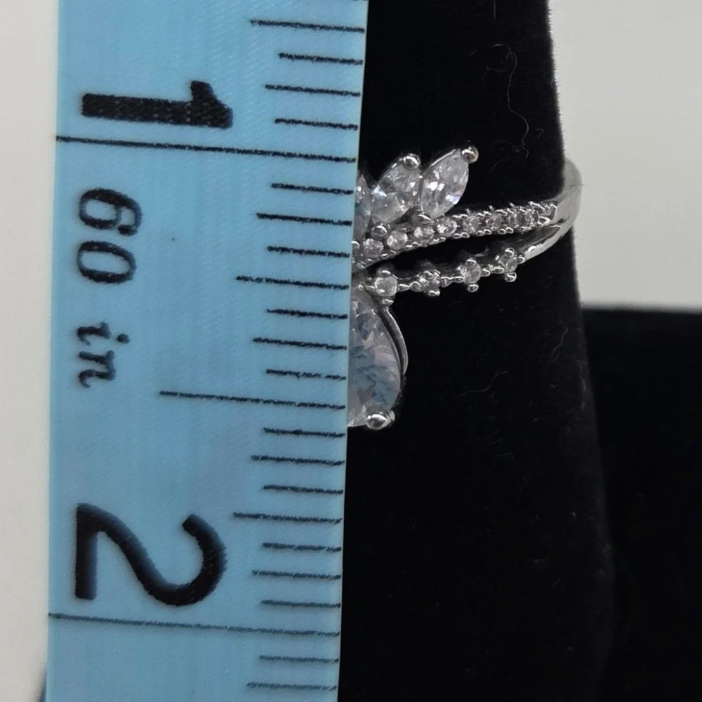 Silver Tone Pear Marquise Cubic Zirconia Statement Ring Size 7.5 Clear Pavé Band